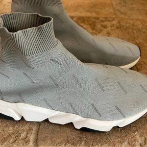 Balenciaga Speed Trainer Grey Logo